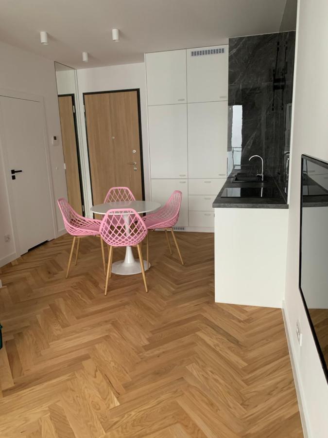 Apartamenty Wola Goleszowska Varşovia Exterior foto