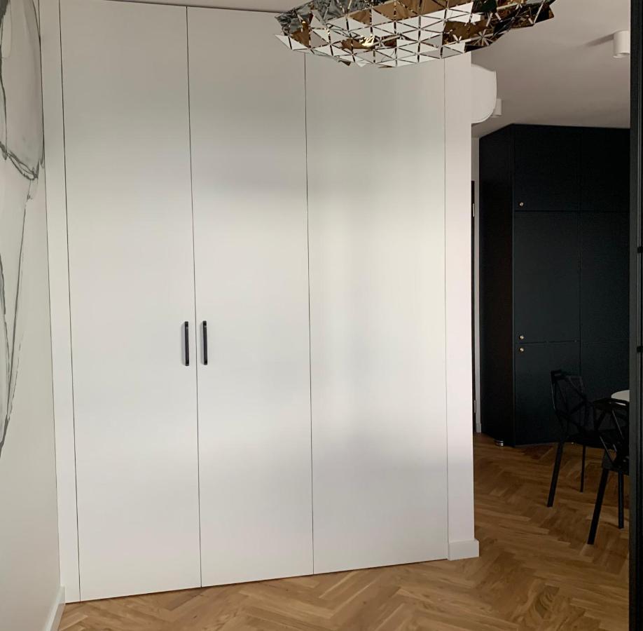 Apartamenty Wola Goleszowska Varşovia Exterior foto